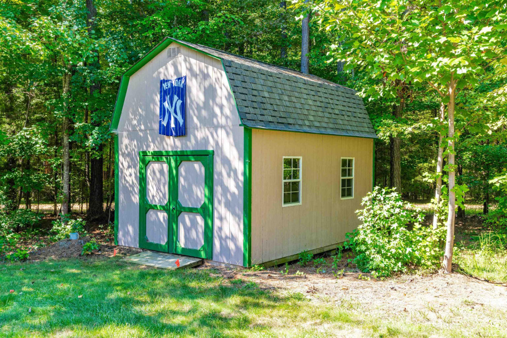 2115 Olde Brassfield Ln Franklinton, NC 27525