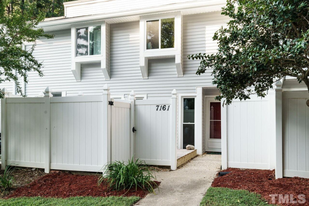 7161 Sandy Creek Dr, Raleigh, NC 27615 Raleigh Realty
