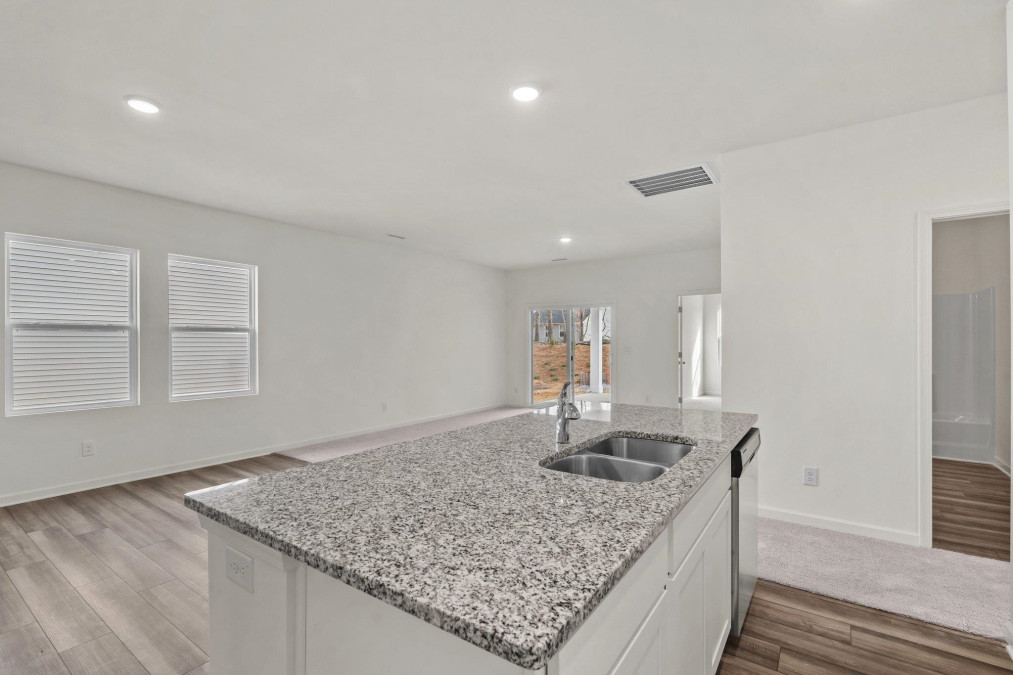 948 Berkeley Glen Rd Zebulon, NC 27597