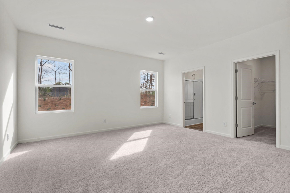948 Berkeley Glen Rd Zebulon, NC 27597