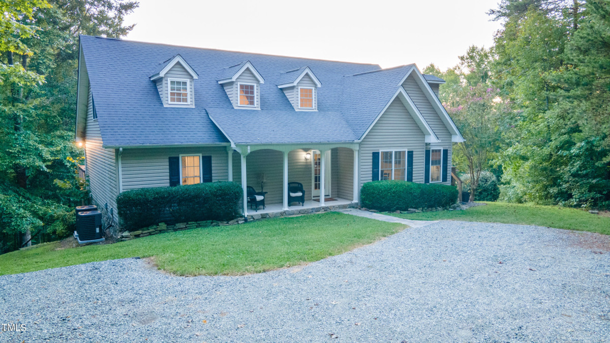 1121 Osmond Rd Semora, NC 27343