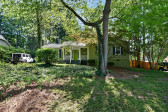 5712 Larchwood Dr Raleigh, NC 27609