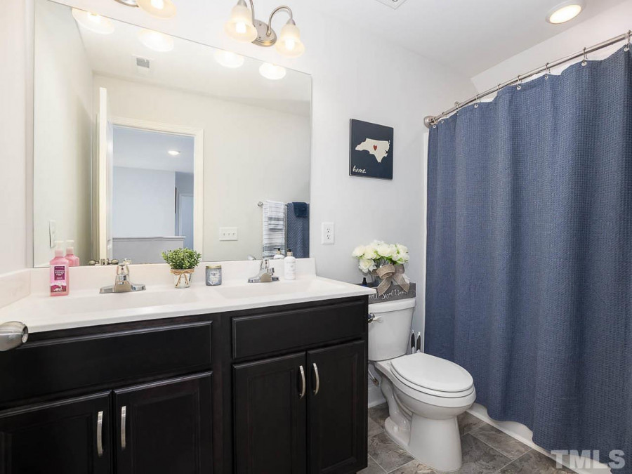 83 Sentry Oaks Dr Garner, NC 27529