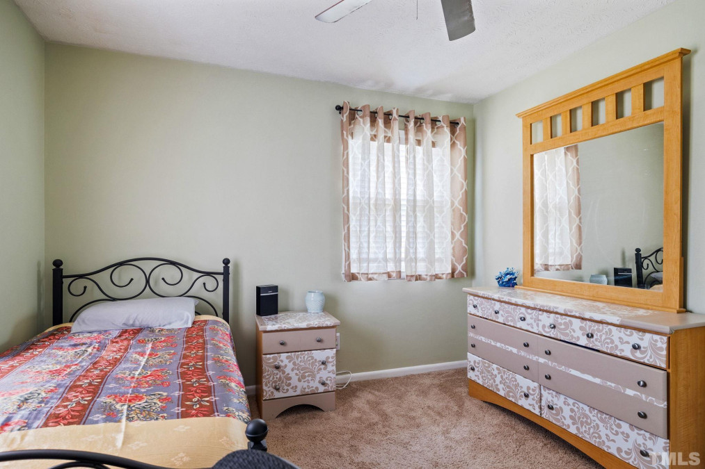 1616 Sweetgum Cir Fayetteville, NC 28304