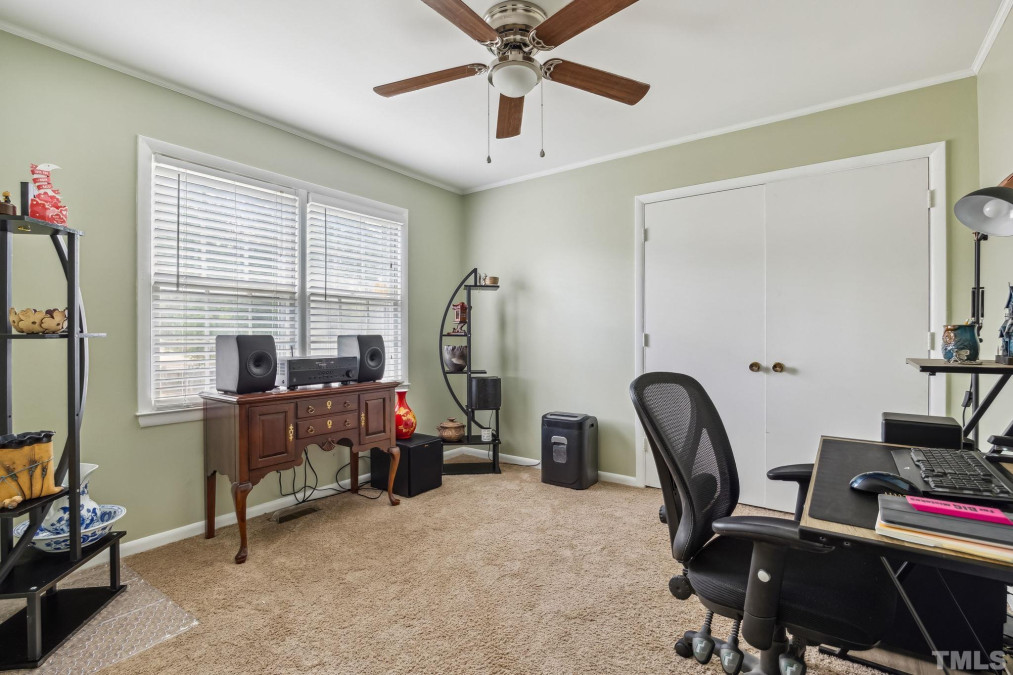 1616 Sweetgum Cir Fayetteville, NC 28304