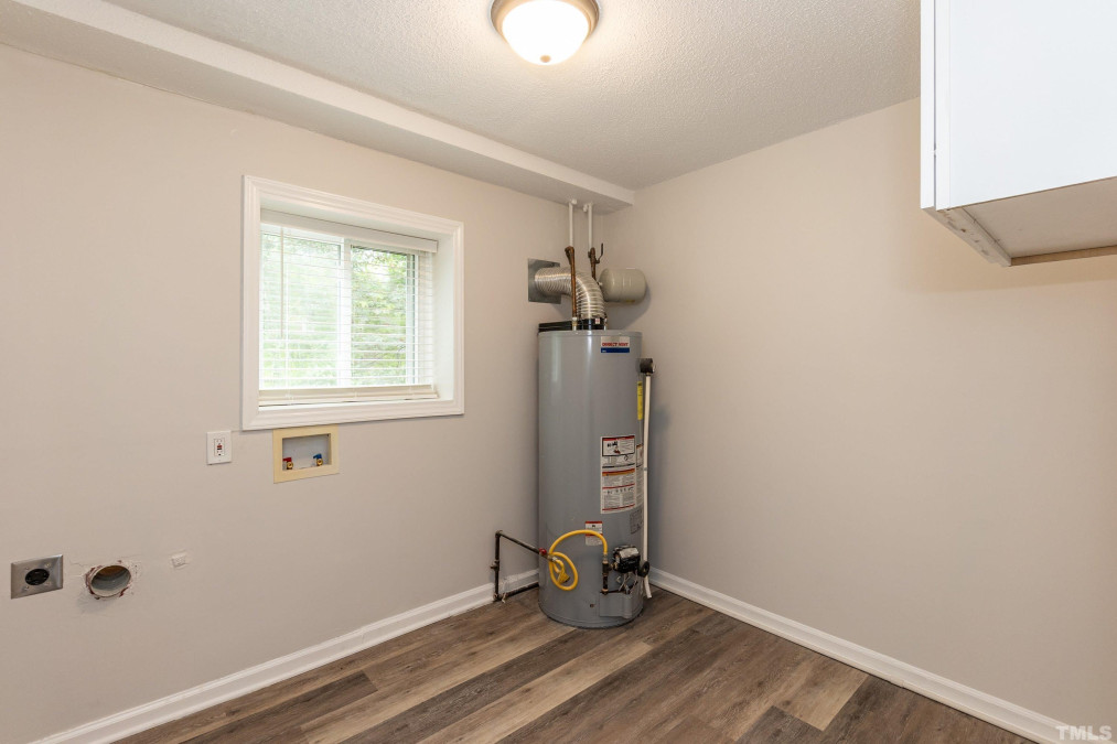 316 Wayne Cir Durham, NC 27707