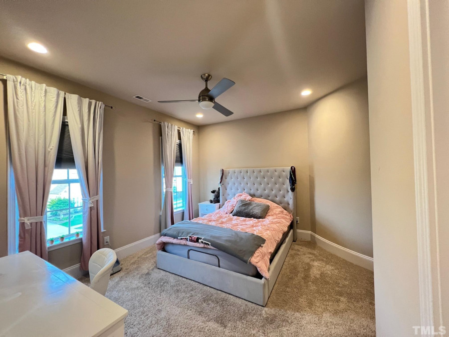 180 Cloverdale Rd, Apex, NC 27523 Raleigh Realty