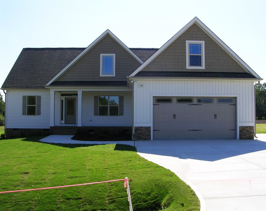 140 Hampshire Ct Four Oaks, NC 27524