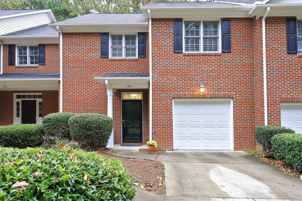 140 Tuska Hills Holly Springs, NC 27540