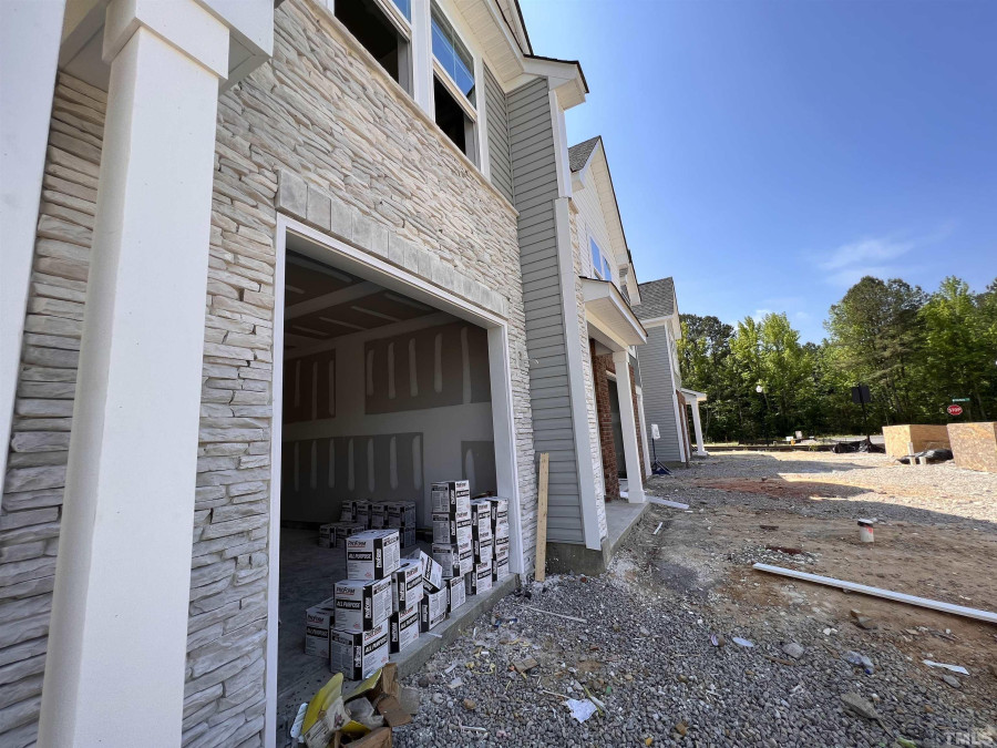 410 Barrington Row Ave Zebulon, NC 27597