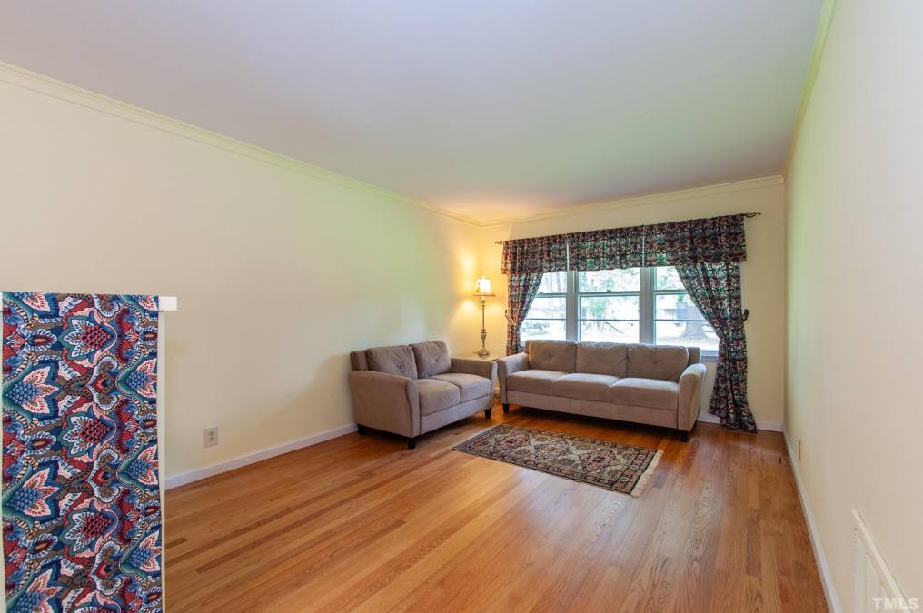 3705 Arrowwood Dr, Raleigh, NC 27604 Raleigh Realty