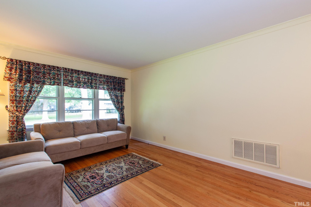 3705 Arrowwood Dr, Raleigh, NC 27604 Raleigh Realty