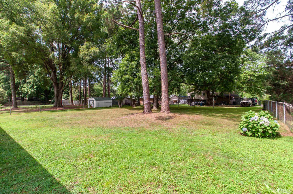 3705 Arrowwood Dr, Raleigh, NC 27604 Raleigh Realty