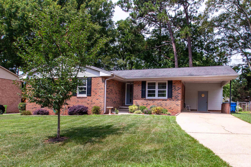 3705 Arrowwood Dr, Raleigh, NC 27604 Raleigh Realty