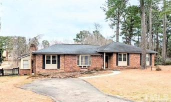 758 Galloway Dr Fayetteville, NC 28303