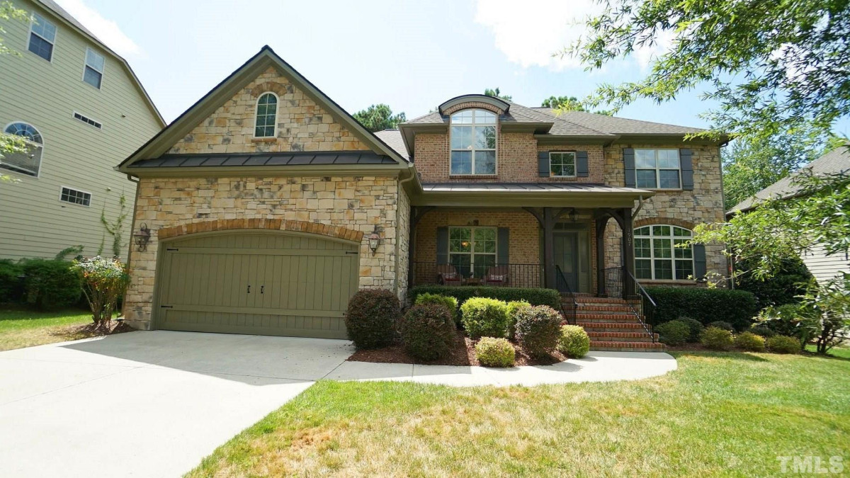 1907 Old London Way Cary, NC 27513
