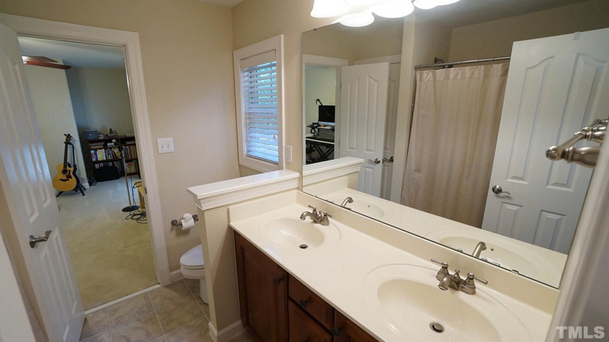 1907 Old London Way Cary, NC 27513