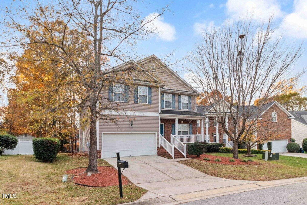 3226 Enchanting Way Raleigh, NC 27616