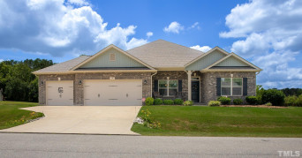 99 Preserve Dr Benson, NC 27504