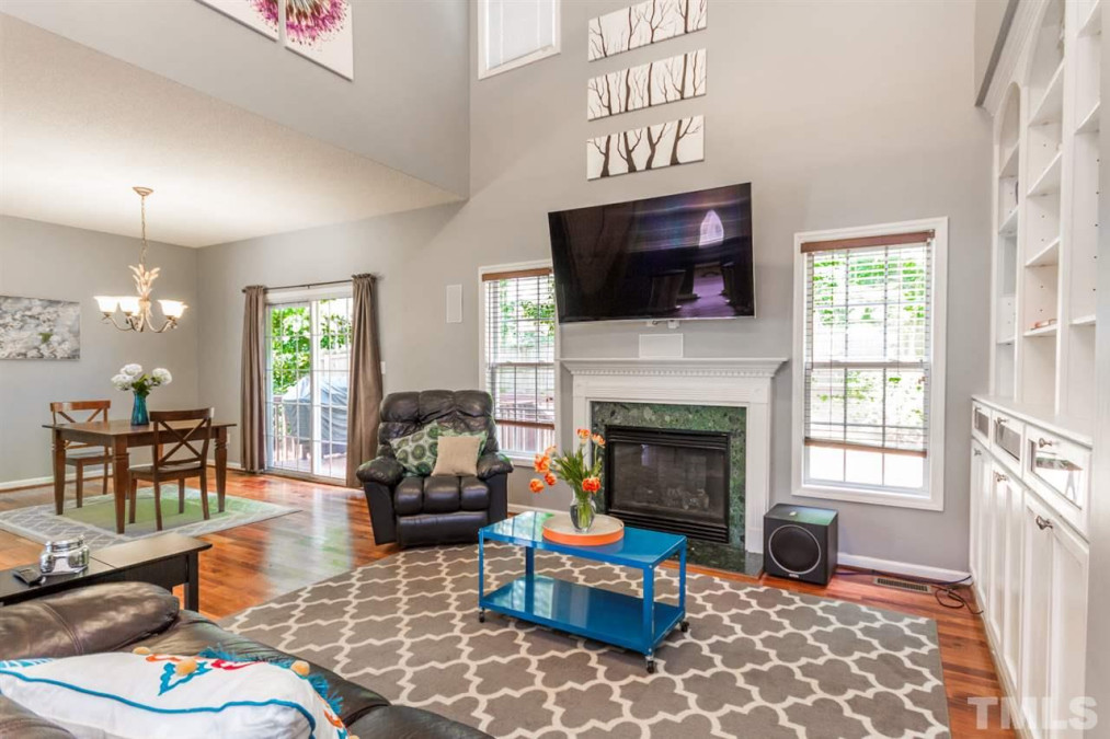 2517 Farlow Gap Ln, Raleigh, NC 27603 Raleigh Realty