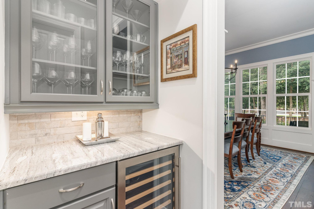 30 Ocoee Falls Dr Chapel Hill, NC 27517