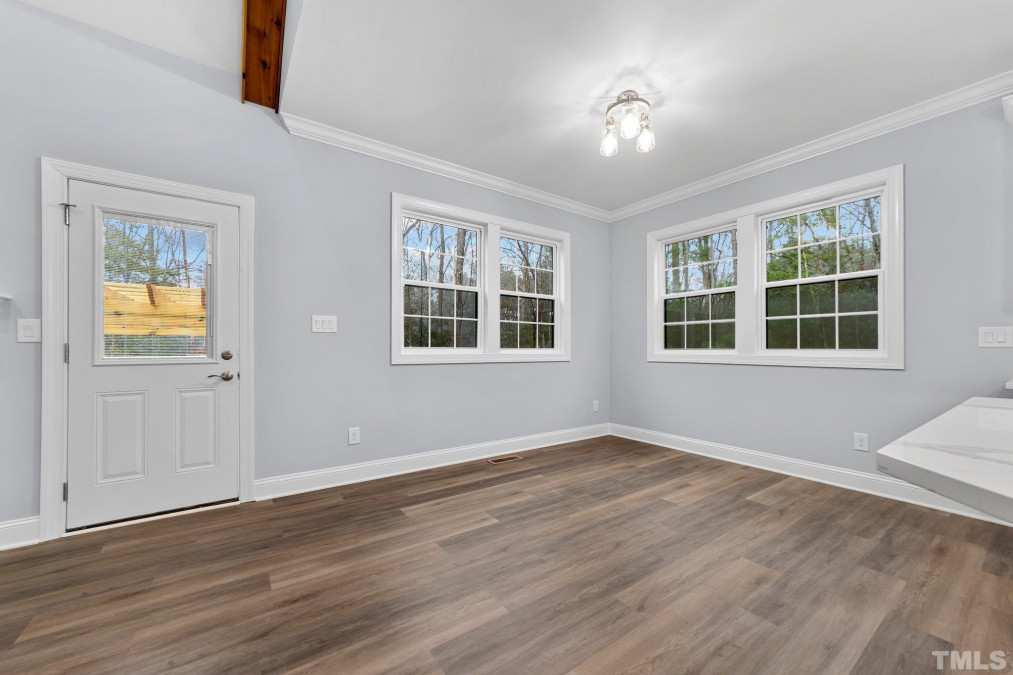 415 Shawnee Dr Louisburg, NC 27549