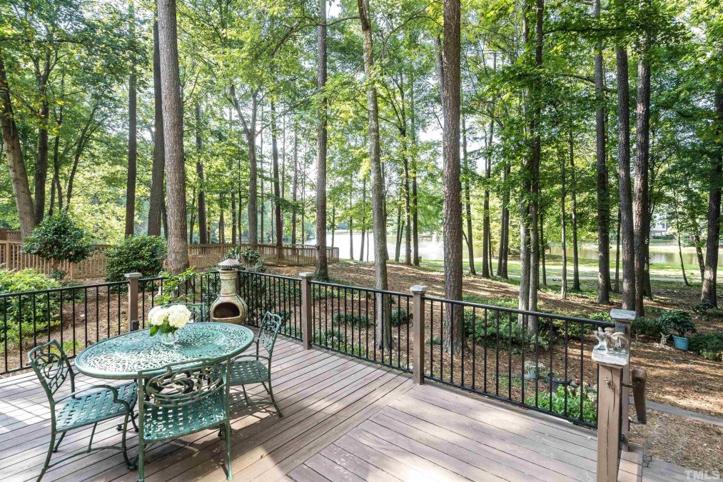 114 Normandale Dr Cary, NC 27513