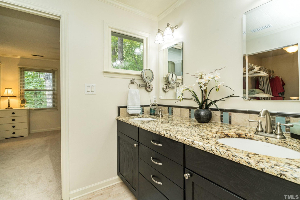 114 Normandale Dr Cary, NC 27513