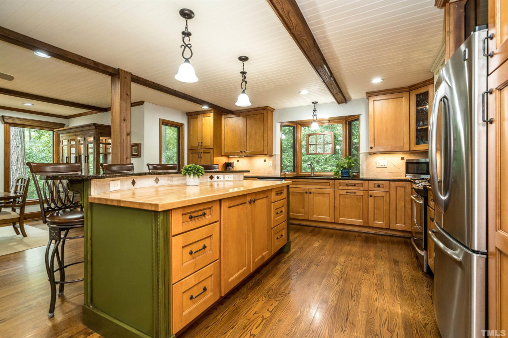 114 Normandale Dr Cary, NC 27513