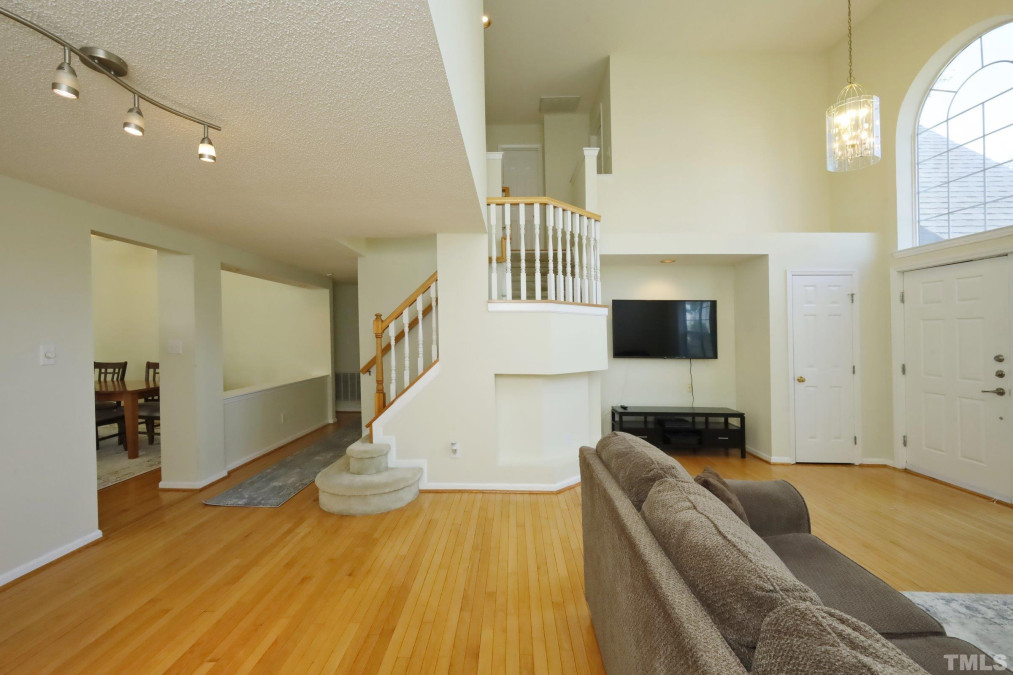 115 Riva Trace Dr Cary, NC 27513