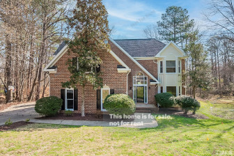 8 Kings Grant Ct Durham, NC 27703