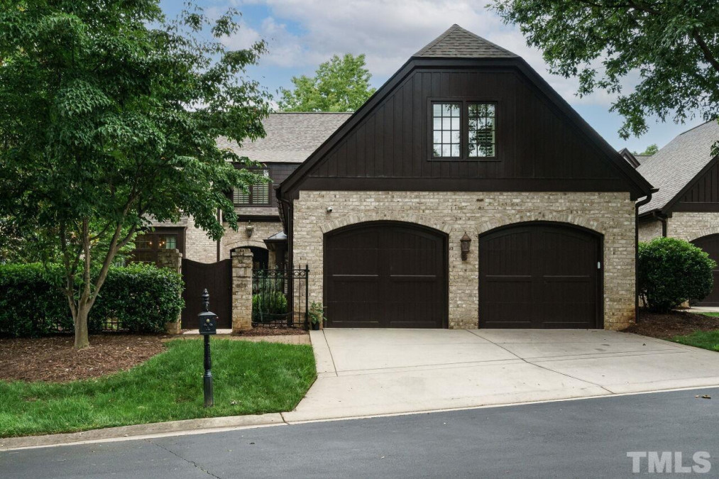 1314 Queensferry Rd Cary, NC 27511