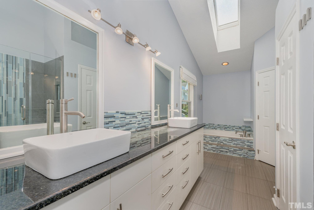 117 Mcintire Ln, Cary, NC 27513 Raleigh Realty