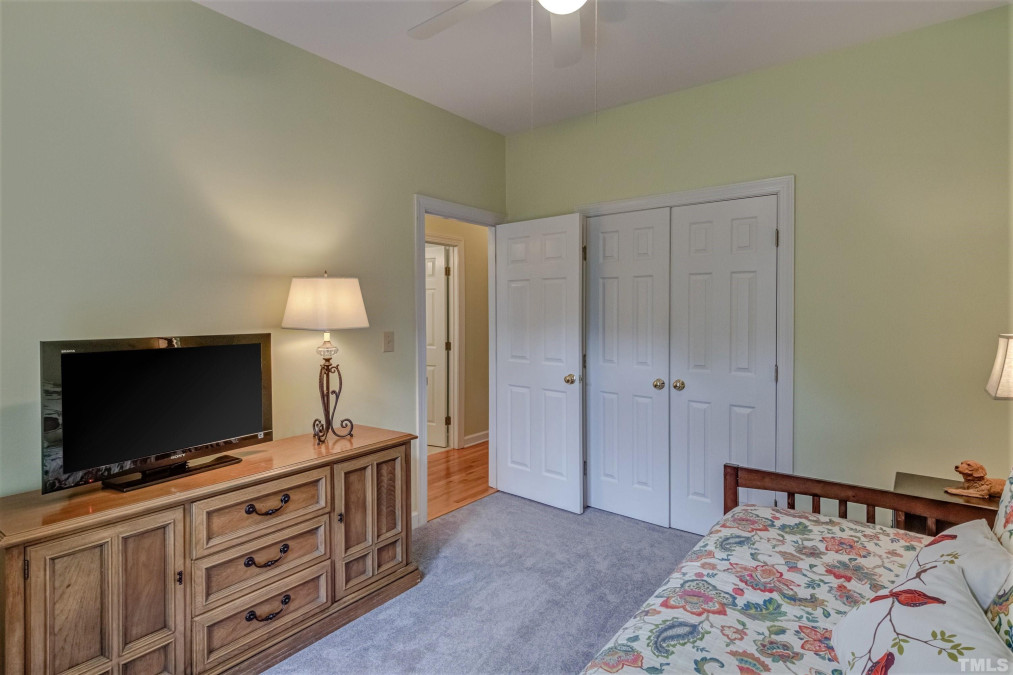 1009 Hawk Hollow Ln Wake Forest, NC 27587