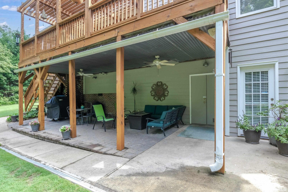 1009 Hawk Hollow Ln Wake Forest, NC 27587