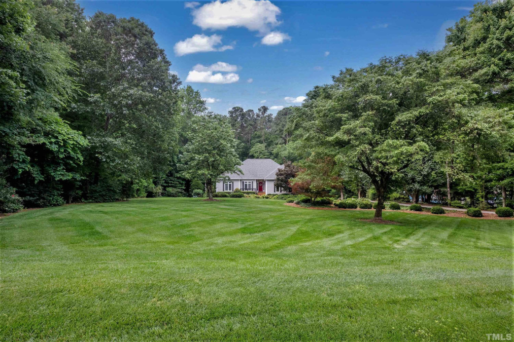1009 Hawk Hollow Ln Wake Forest, NC 27587