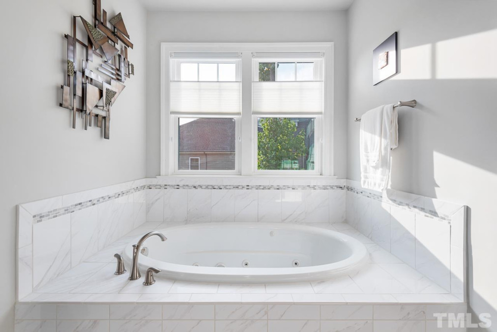 79 Lystra Ridge Rd Chapel Hill, NC 27517