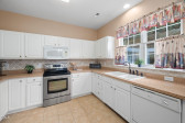 107 Hearthside Ct Apex, NC 27502