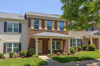 1033 Ileagnes Rd Raleigh, NC 27603