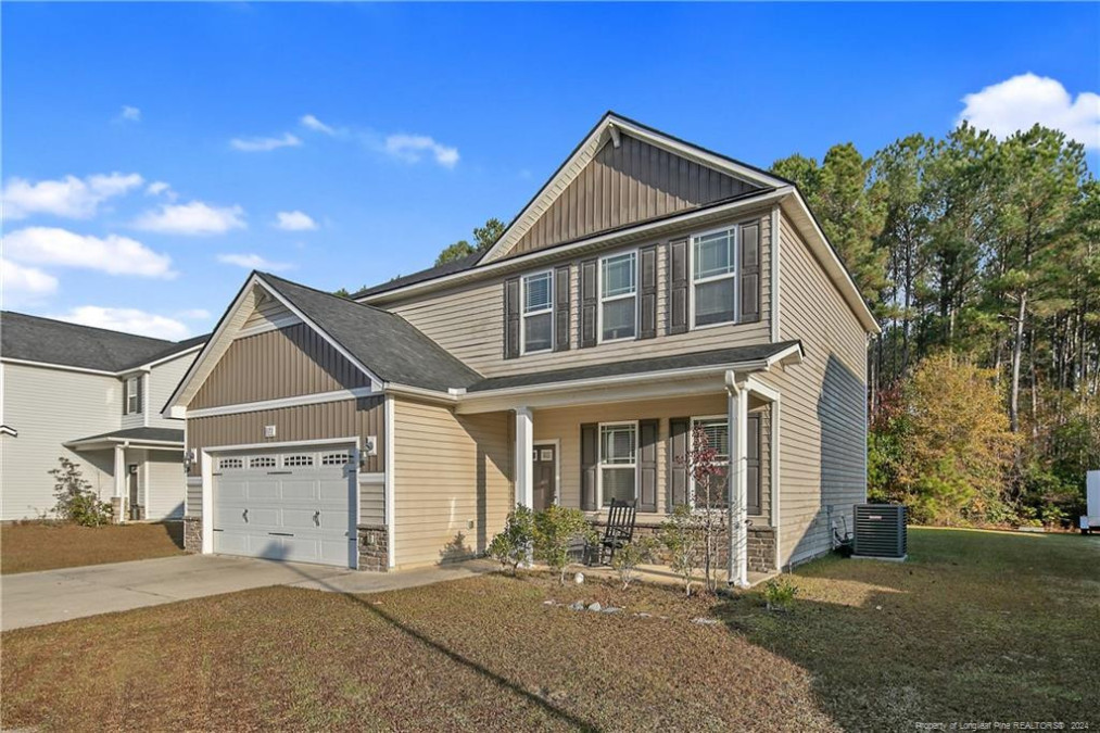 671 Roanoke Dr Raeford, NC 28376