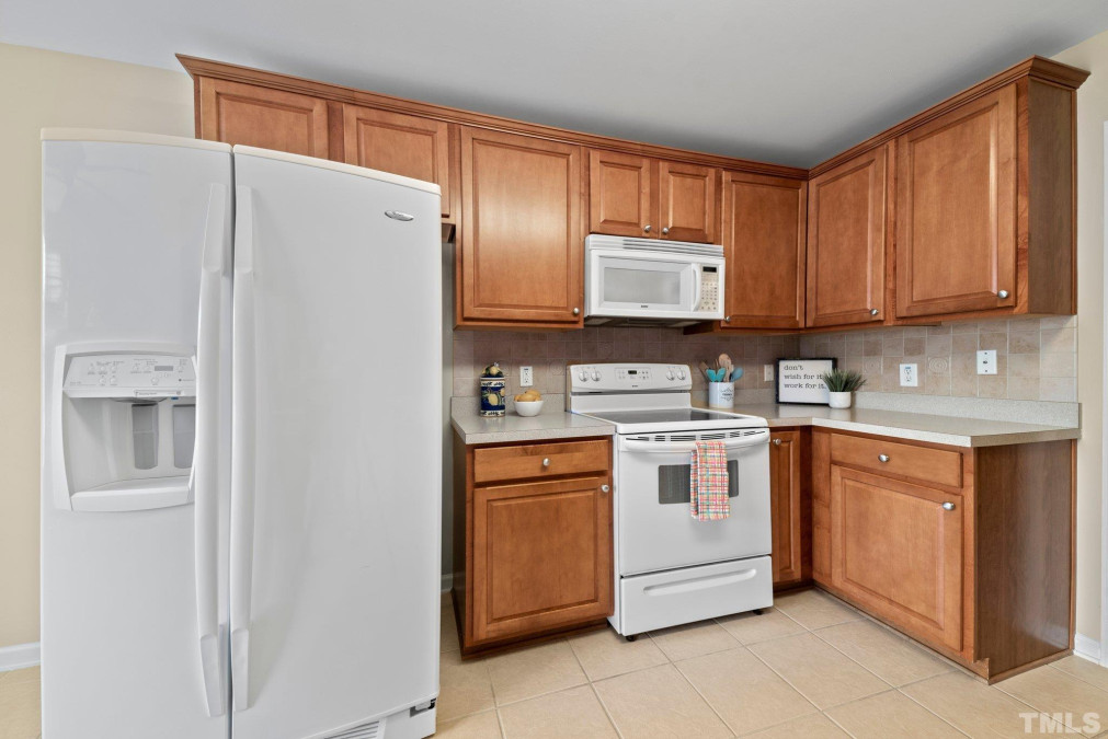 1336 Coppergate Trl Burlington, NC 27215