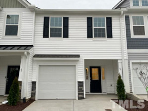 67 Hanging Moss Trl Clayton, NC 27527