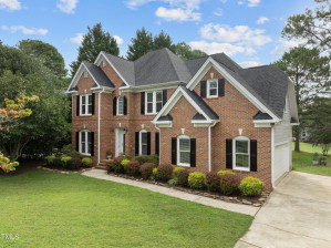 4936 Sun Lake Ct Holly Springs, NC 27540