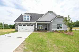 20 Sand Luggs Ct Angier, NC 27501