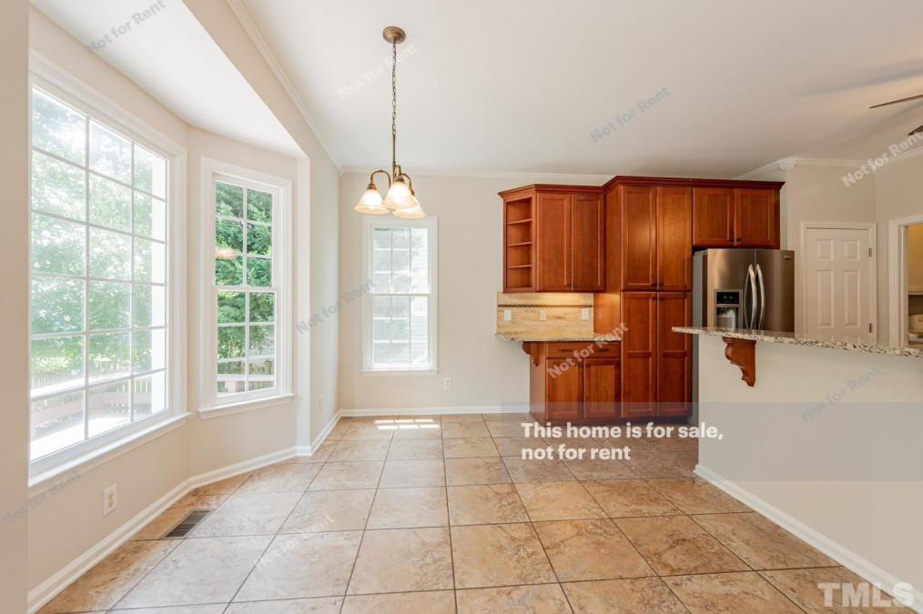 12228 Breton Ln Raleigh, NC 27613