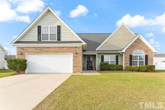 1424 Kershaw Loop Fayetteville, NC 28314