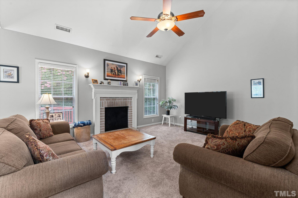 2420 Silver Lake Trl Raleigh, NC 27606