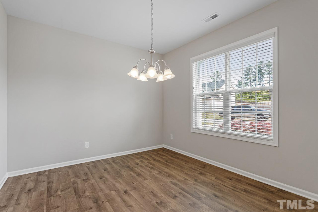 129 Hansen Rn Clayton, NC 27527