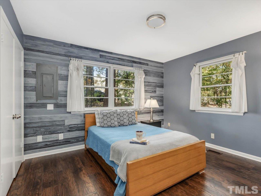 1308 Brookfield Dr Chapel Hill, NC 27516