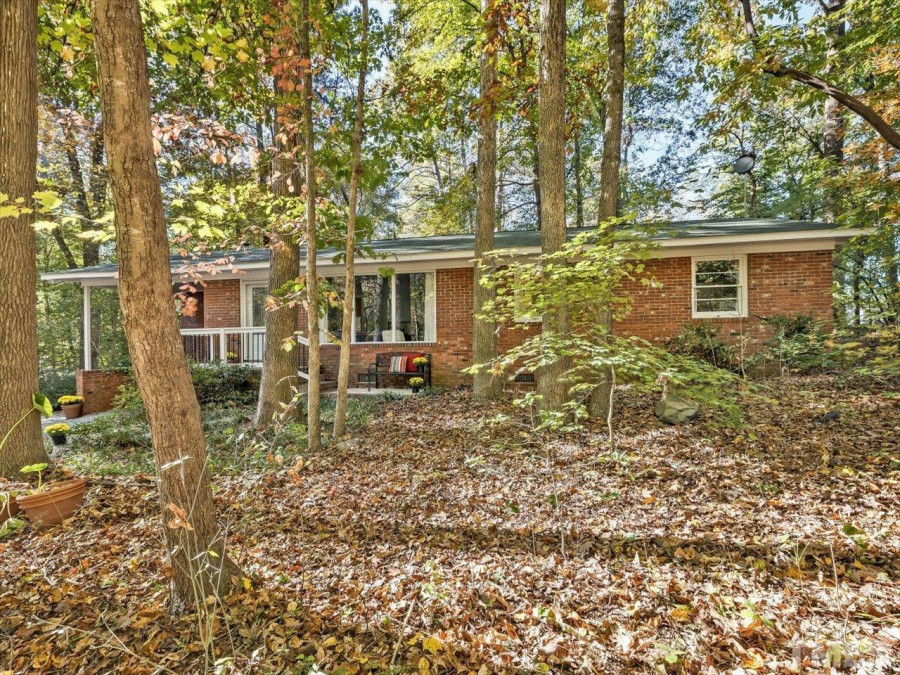 1308 Brookfield Dr Chapel Hill, NC 27516
